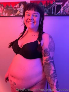 My tummy is looking extra plump shall i post a weigh in soon part 5