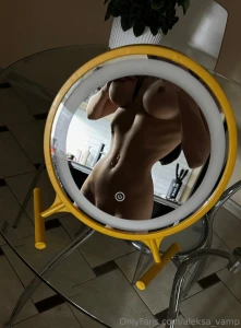 Mmmm i think you like my hot body and my beautiful breasts i m sure