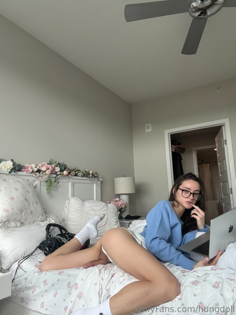 Velma if she was a whore in a blue sweater part 1 