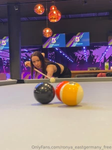 Spontan billard spielen und gem tlich den abend ausklingen lassen