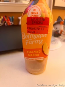 Did a hugeeee chug last night hehe i finished that smoothie shockingly part 4