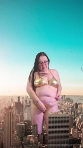 When sam s growth serum wears off she finds herself in need of another