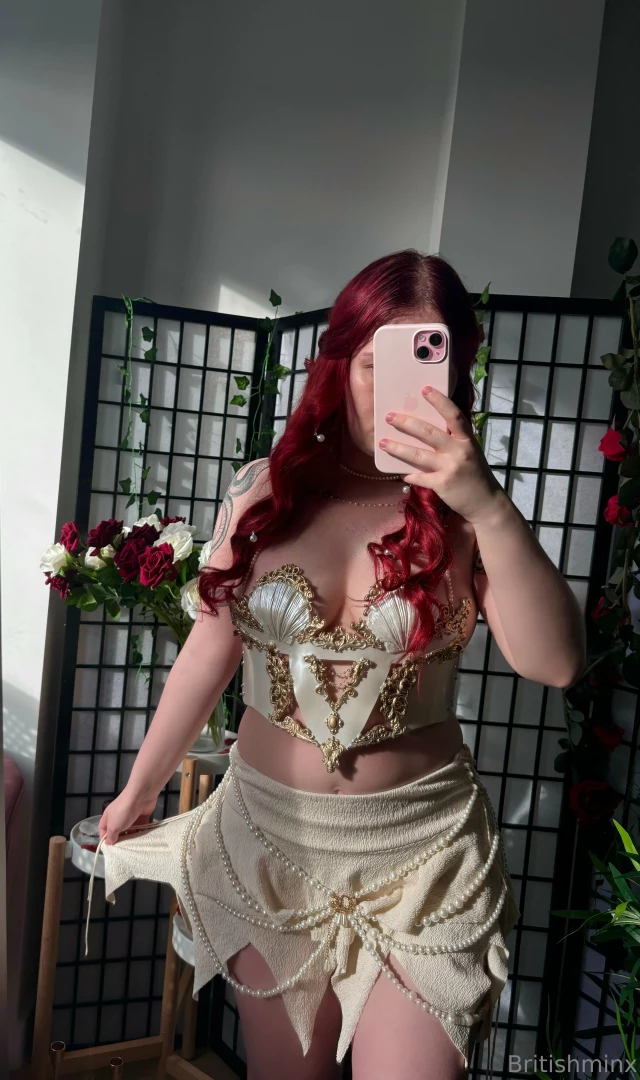 Getting ready for my halloween party 