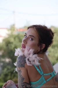 Holiday vibes come talk to me part 1