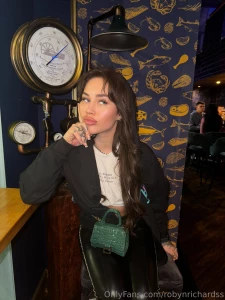 Waiting for my drink so decided to entertain you x part 1