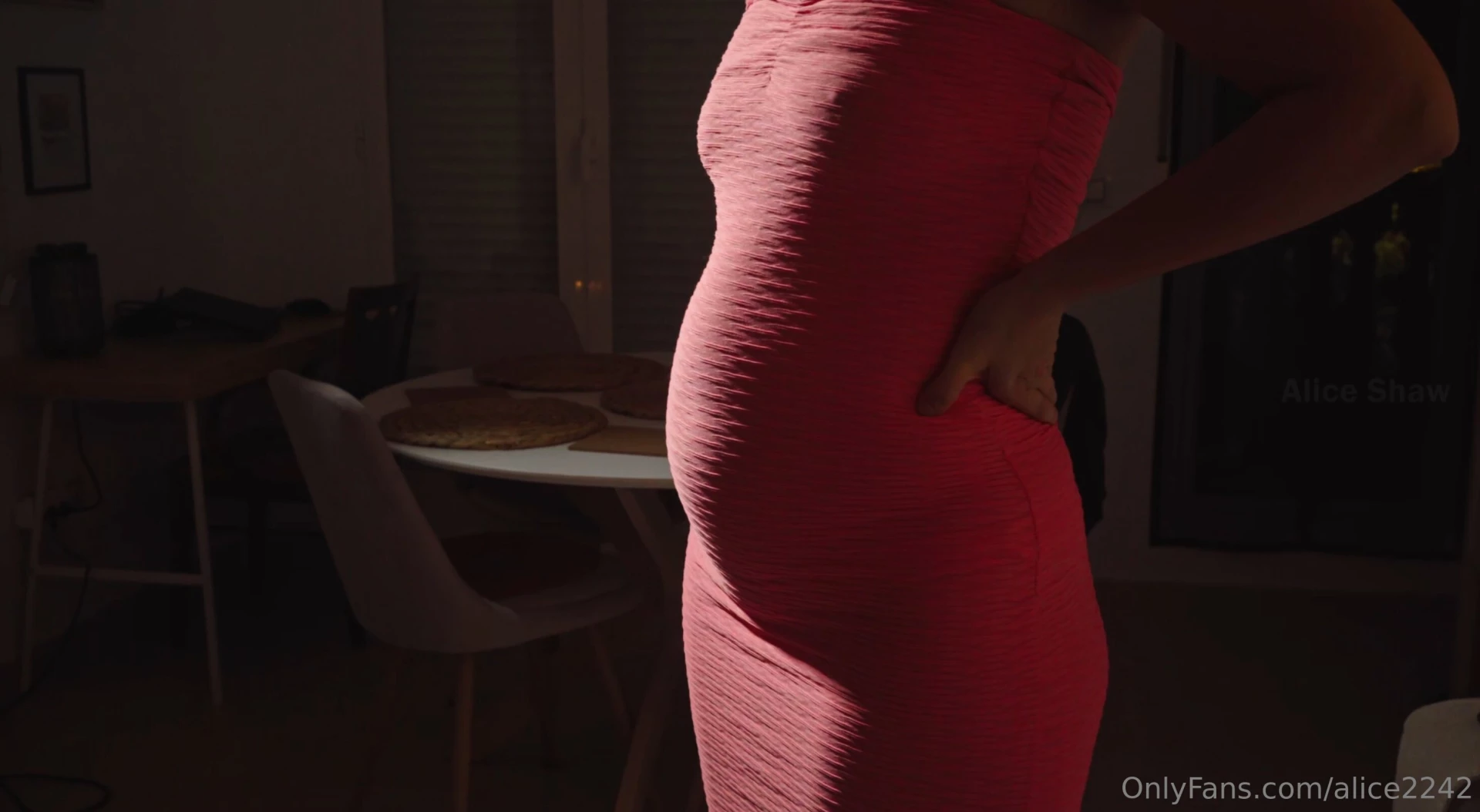 Very bloated in a pink dress hey guys in this video i m in pink dress part 2 