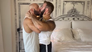 gogoteddybear - Throwback fursday miami heat flip fuck muscle men mounting each other 