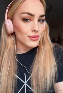 A girl with a secret lunalera who will not leave you indifferent part 78