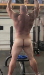 Anyone else workout in their birthday suit find more on the vip or