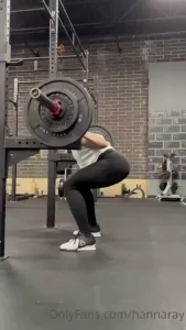 A lifting video for those who are interested anderson squats or