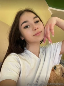 This hottie sweetkaramelka knows how to induce the best orgasm you ve part 159