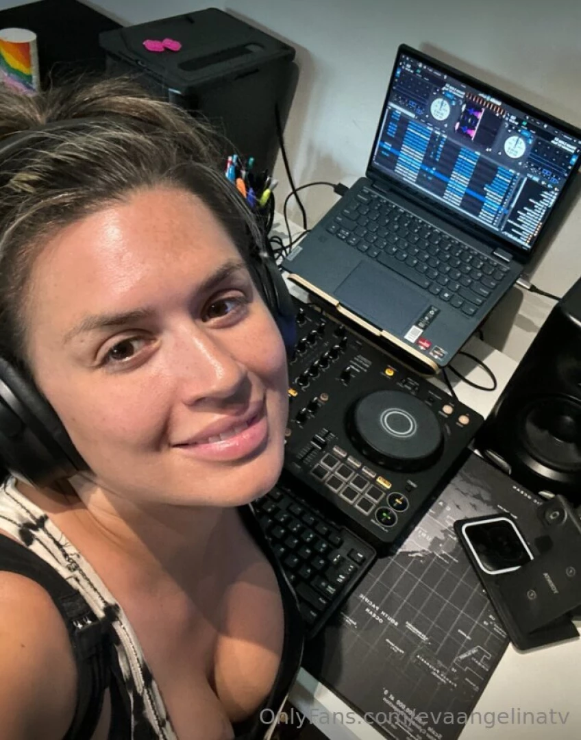 My name is eva angelina but everybody calls me eva 