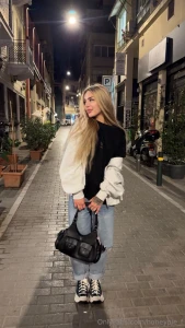 Night streets warm air and thoughts that make my heart beat a little
