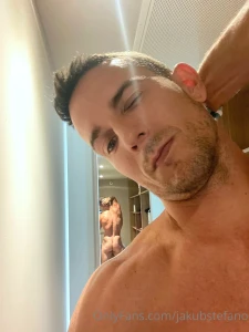 What s your go to move when it comes to flirting share me your best