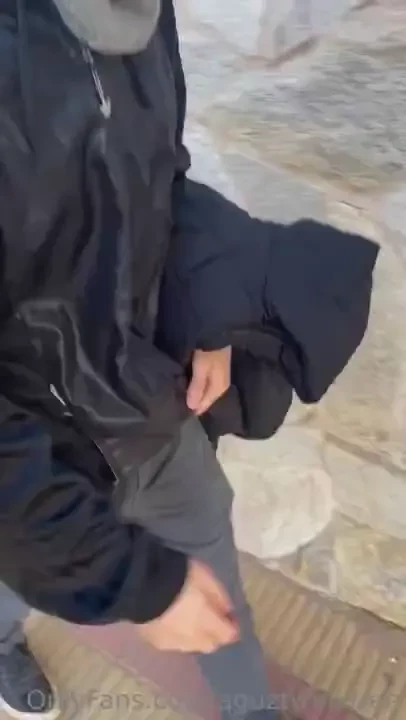 I get very horny when i walk around the city 