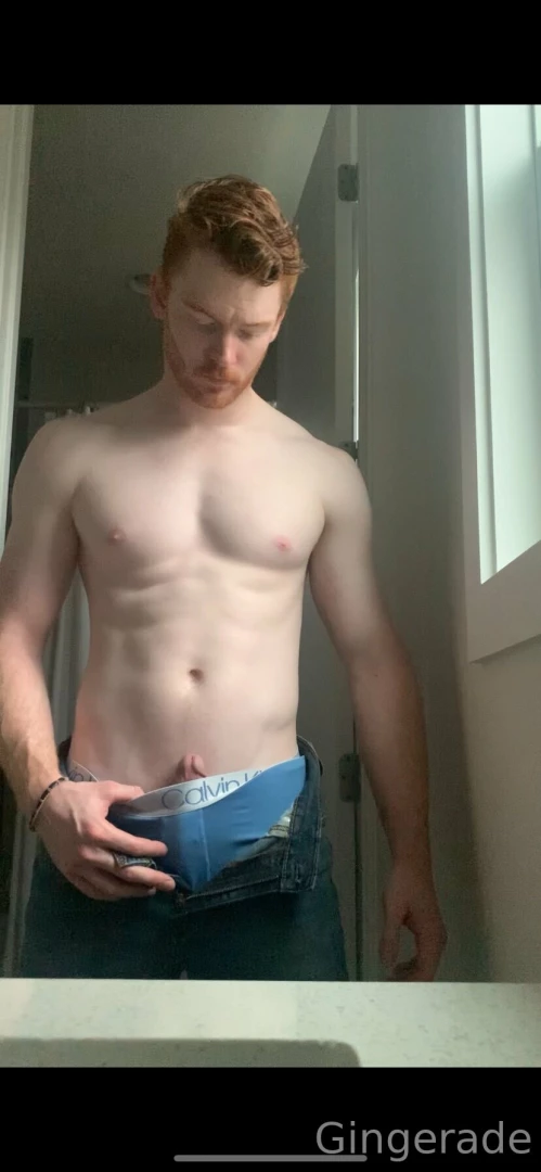 Me and my cock just popping into your feed to say happy weekend 