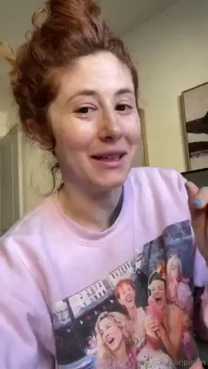 What if taylor didn t suck travis s dick 