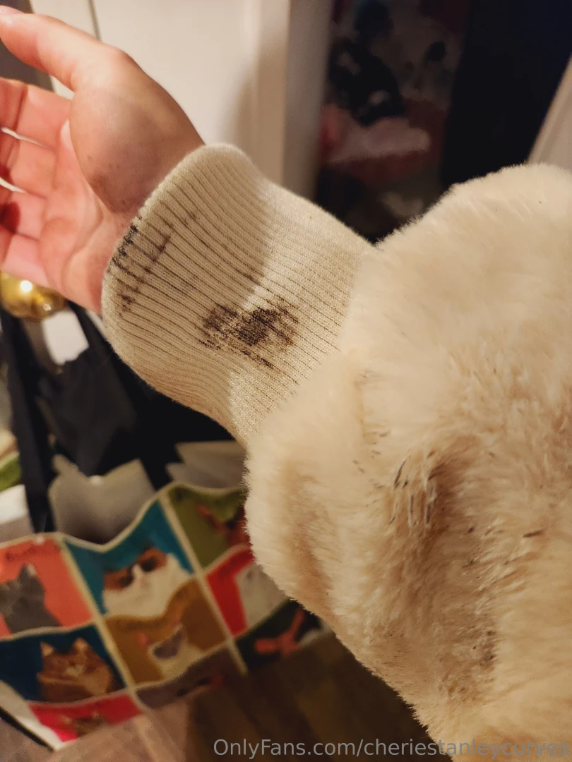 Hi my loves i m sorry i haven t been here to reply to messages i ve part 8 