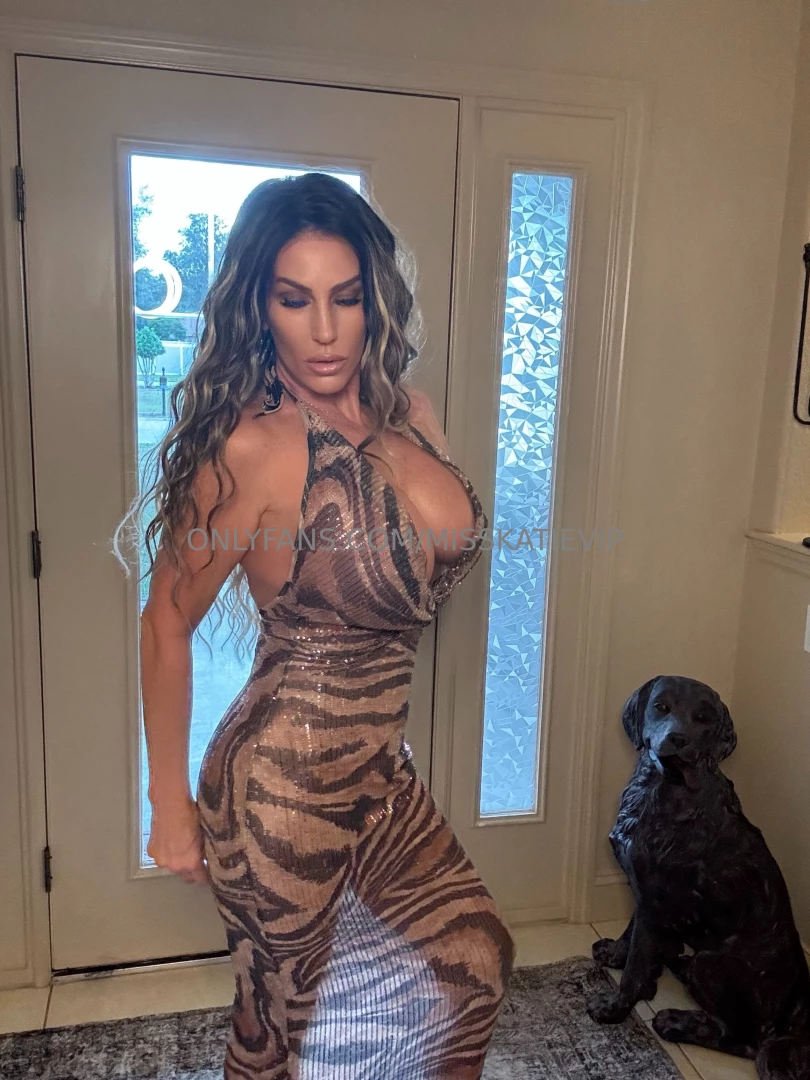 Happy new year guys cheers to us and fuck all the mfs who cant keep it part 4 