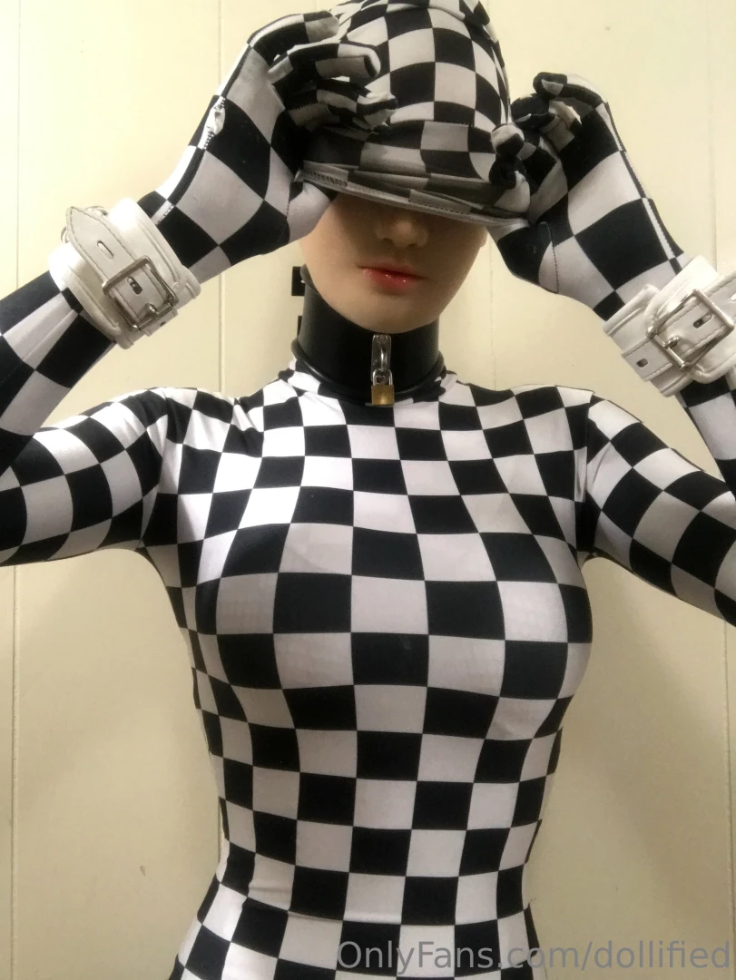 Let s just pull this mask down over this mask why are skintight 