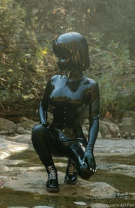 Shiny black kigu exploring nature i m exited - it s finally that brief part 4