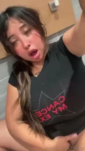 I couldn t help myself i was so horny after my workout