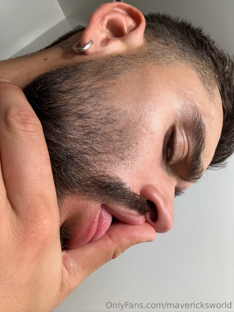 I wanna see how you taste 