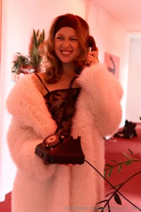 Since this picture got the most reactions on the story yesterday i