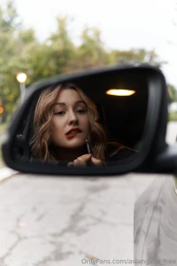 Let me tell you dude that makeup was absolute fire i mean she totally