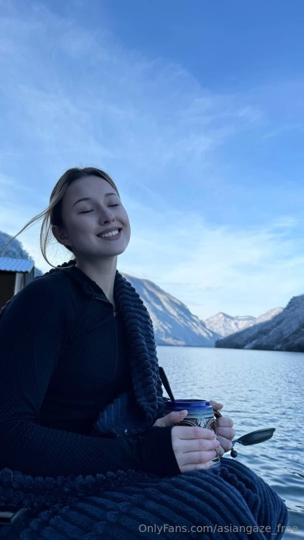 Living in the moment and enjoying every day 