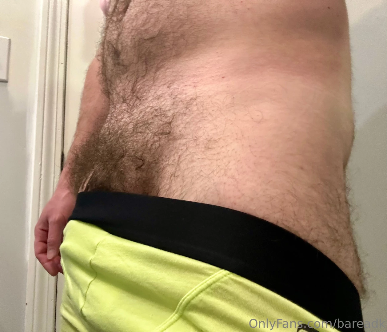 Bbb saturday buns bush and body 