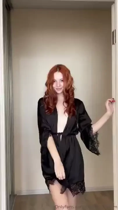 I m not wearing panties today did you notice that 