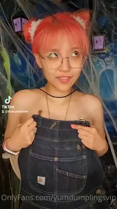 Do u like my weapons 