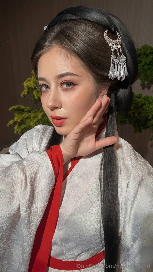 The evening began with a cozy afternoon tea while the rain quietly 