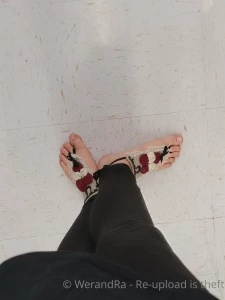 Barefoot shopping in walmart lifestyle snapshots take myself and short part 1
