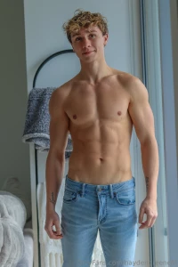 Happy hump day part 2324