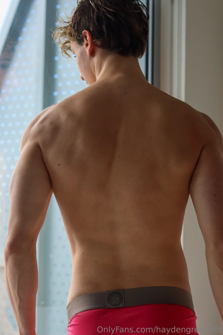 Drop your back workouts below wanna try something different 