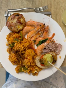 Personally i love seafood more than meat what about you