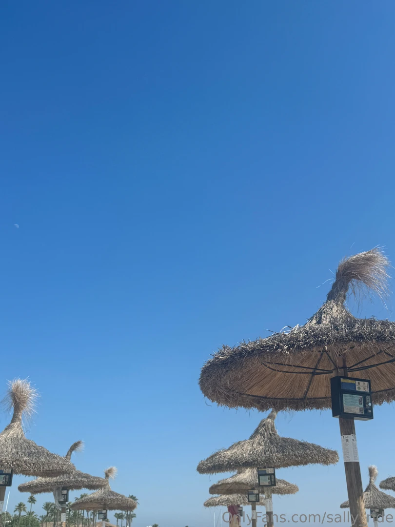 Not a single cloud in the sky and you know what that means that s 