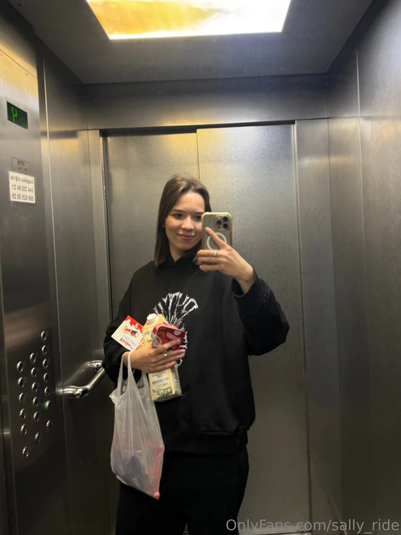 Guess what i just bought at the store 