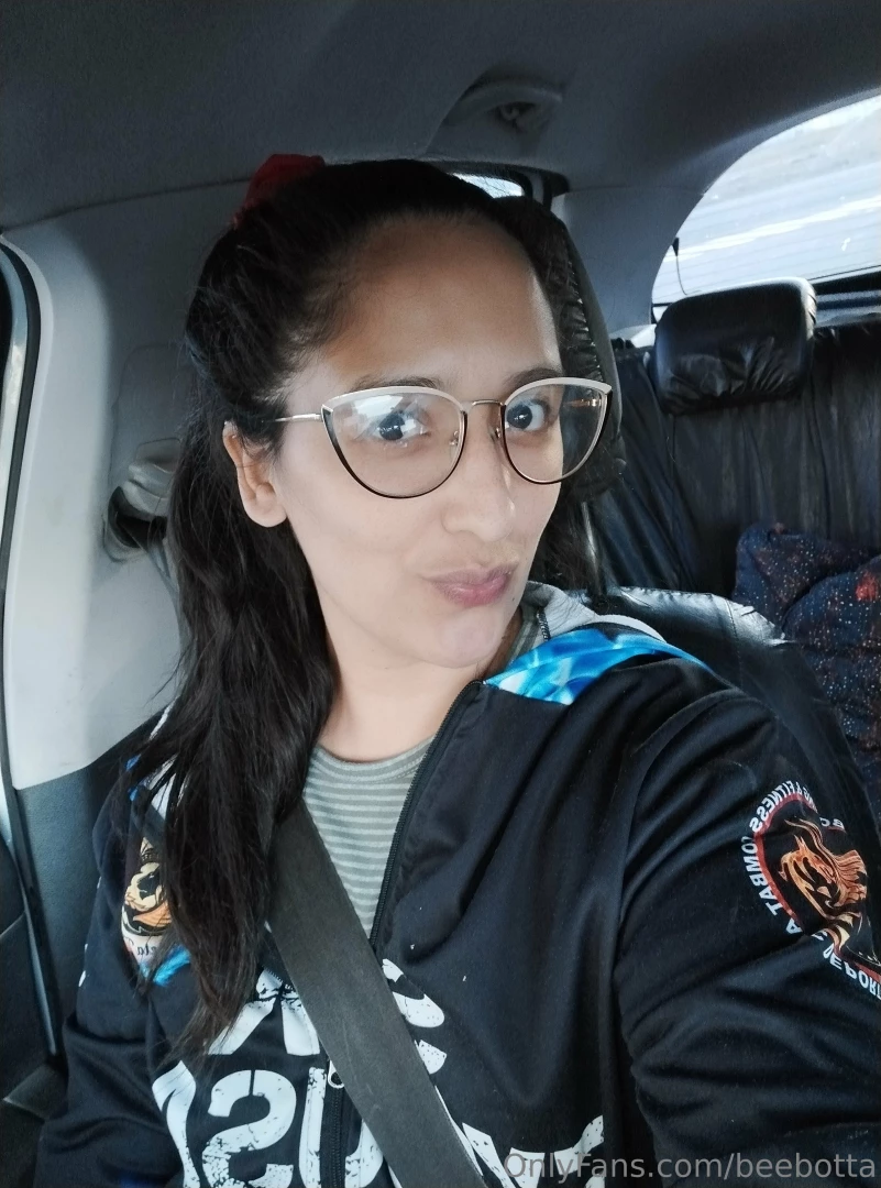 This sweet girl wishes you a happy friday 