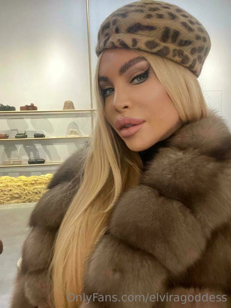 Both cold after warmth and tender feelings after deception are 