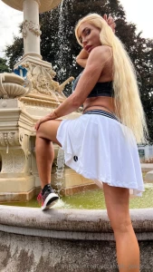 Firm buttocks are not only a beauty but also a lot of hard work that