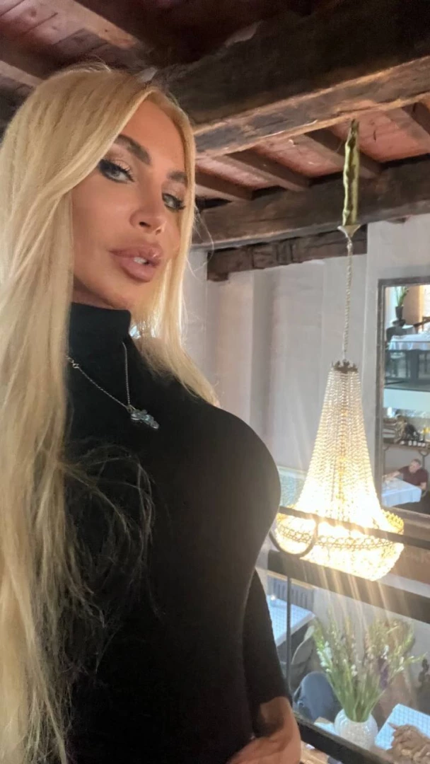 My smile on my face and my happy morning was made for me by one 