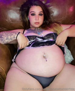 It s getting harder to hide my cravings 5 says you wanna help