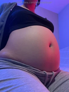 You met in college she was the shy girl you noticed out of the corner part 3