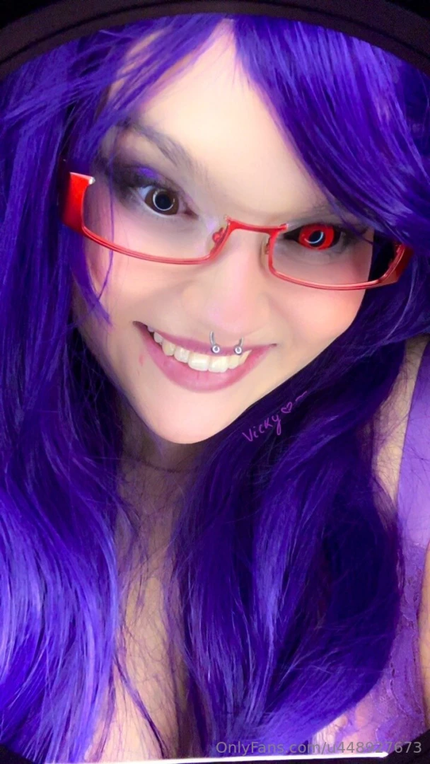 Happy halloween imagine you re on a date with me and i start turning 