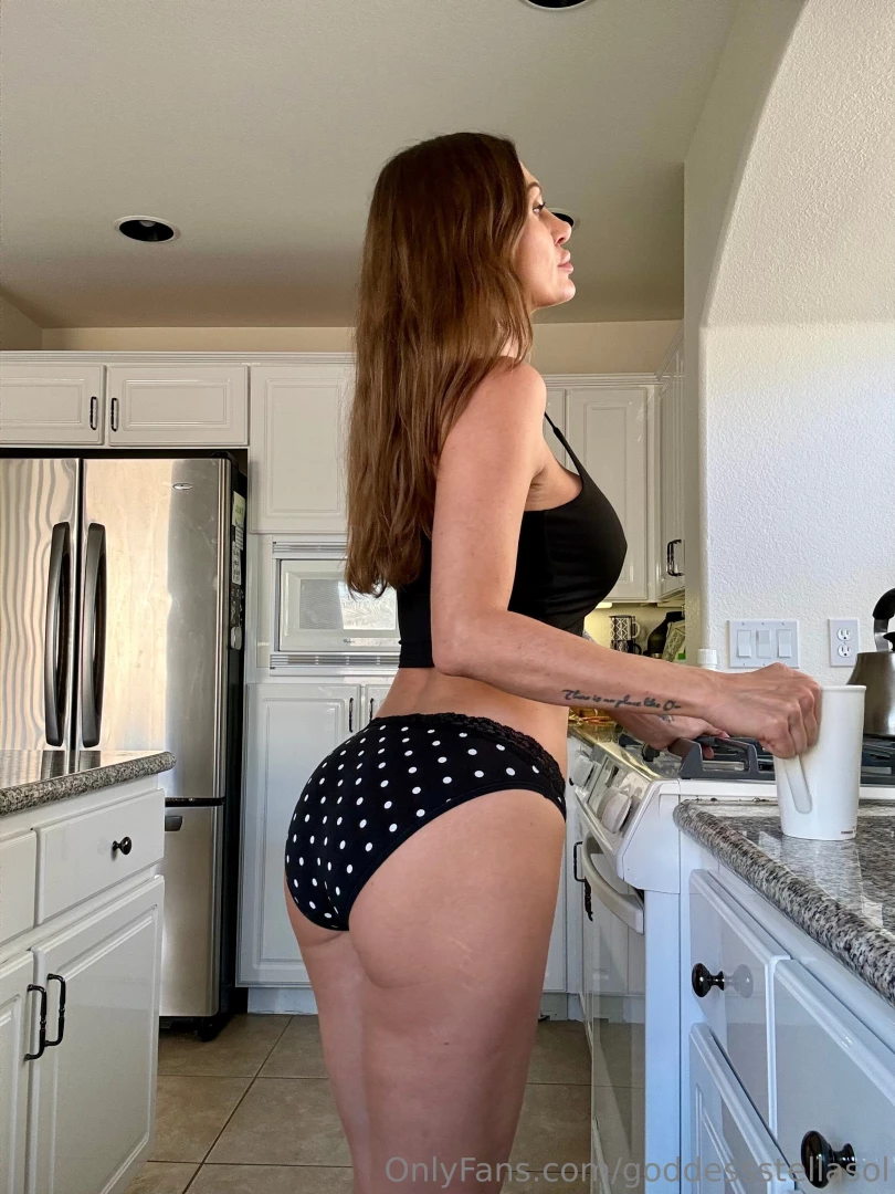 Good morning amp happy cum filled panty fetish friday yes i woke up part 1 