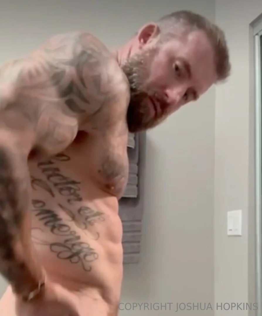 Tip me if you wanna shower with me 