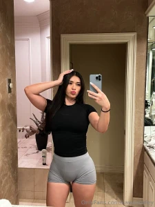 Wanna see the front view too 3